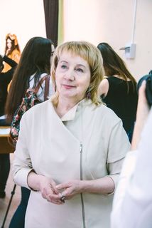 Завражных Надежда Дмитриевна, директор